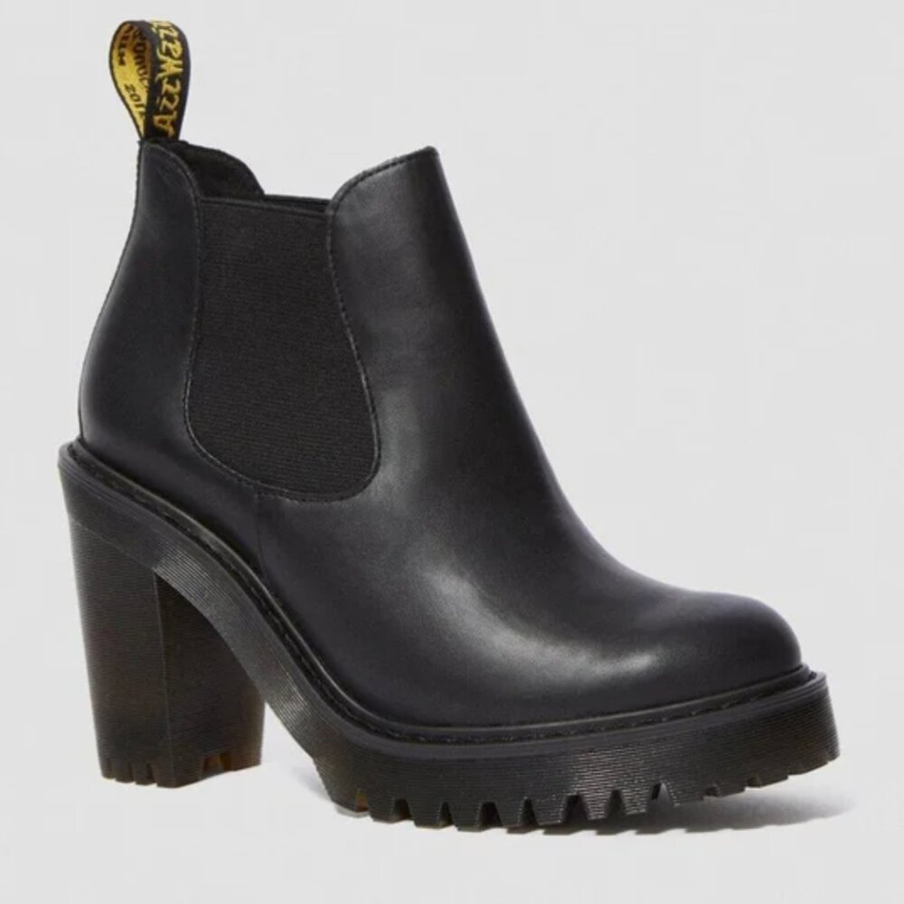 DR. MARTENS Hurston Women's Leather Heeled Chelsea Boots